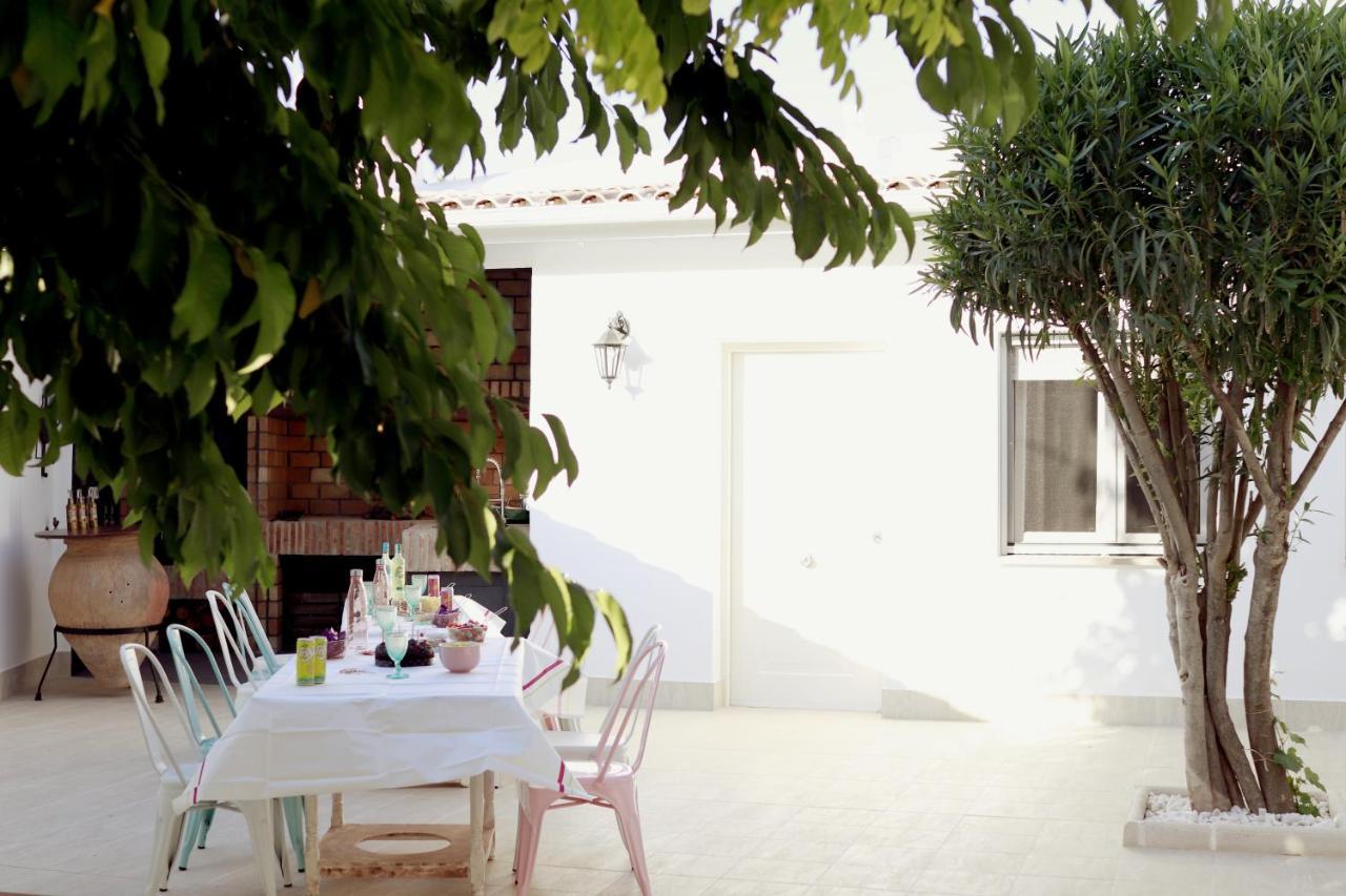 Casa Rural Ideal Para Escapadas Con Barbacoa Y Spa Tinarejos Kültér fotó