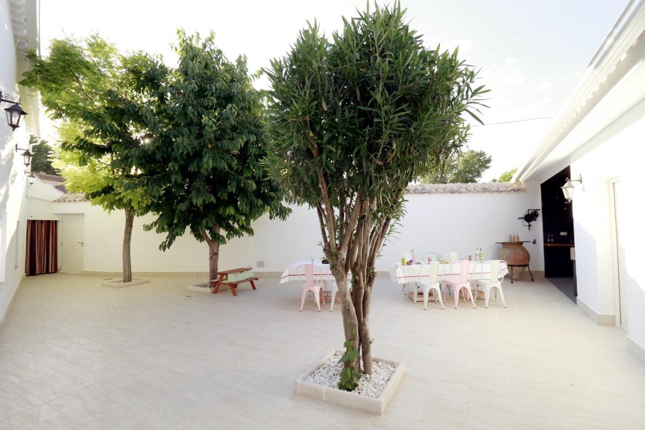 Casa Rural Ideal Para Escapadas Con Barbacoa Y Spa Tinarejos Kültér fotó